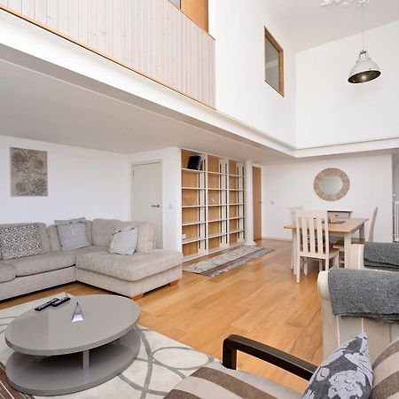 Apartament Destiny Scotland - Broughton St Lofts Edynburg Zewnętrze zdjęcie