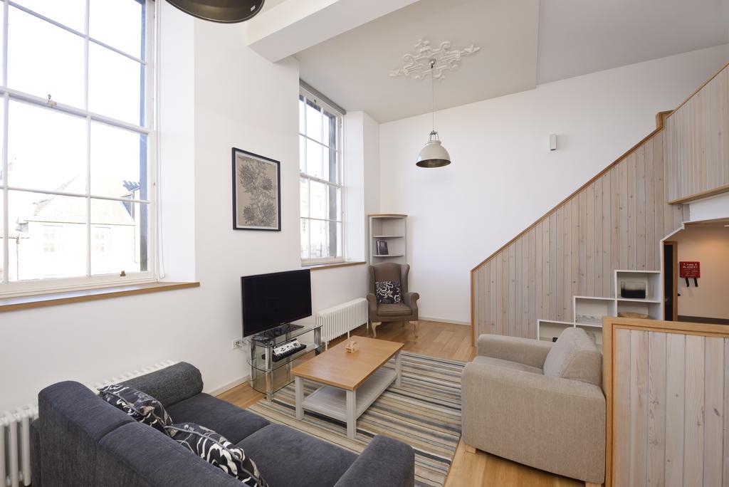 Apartament Destiny Scotland - Broughton St Lofts Edynburg Zewnętrze zdjęcie